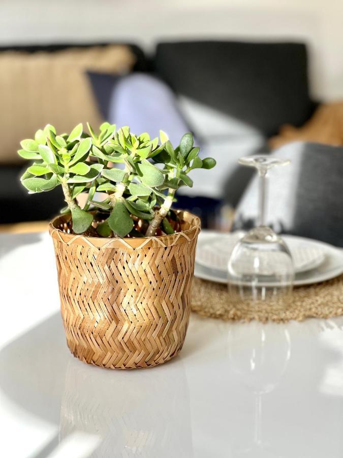 Boho Apartment: Netflix + Balcony + Bathtub Эссен Экстерьер фото